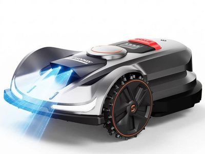 New in box Sunseeker X7 Robotic Lawn Mower All-Wheel Drive Edge Precision