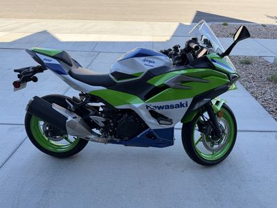 2024 Ninja 500 SE 40th Anniversary Edition ABS