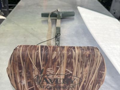 Avery Marsh Seat