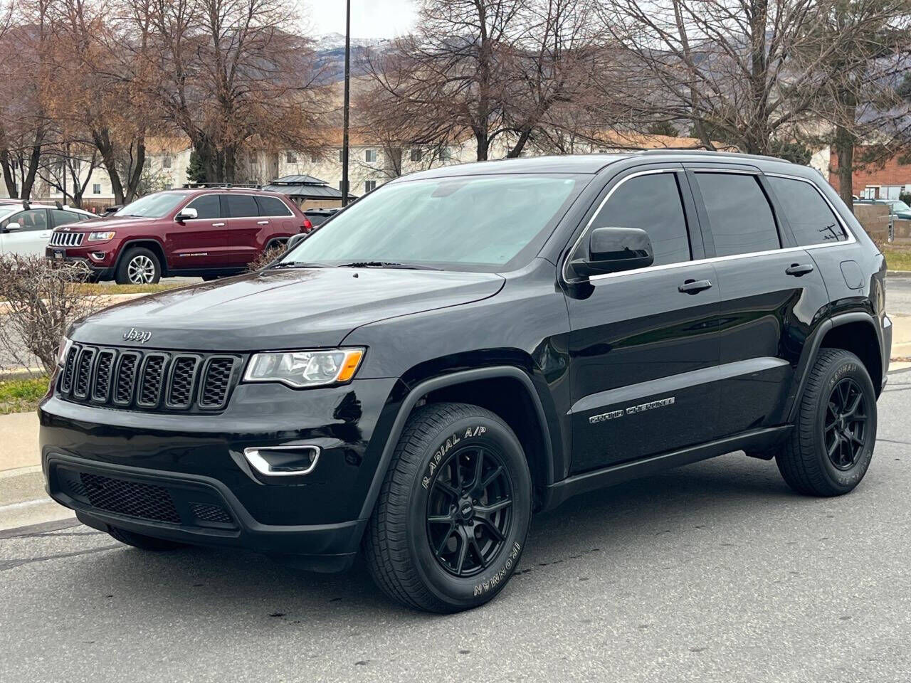 2018 JEEP GRAND CHEROKEE Laredo