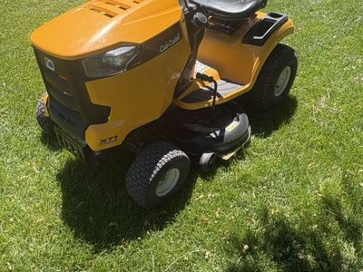 Cub Cadet 42 Mower Runs Perfect