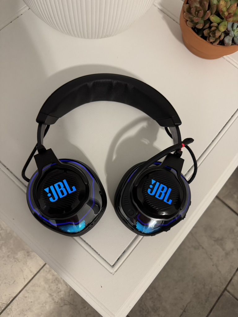 JBL Quantum 910 Wireless Gaming Headset