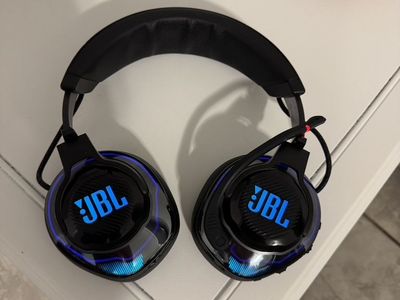 JBL Quantum 910 Wireless Gaming Headset