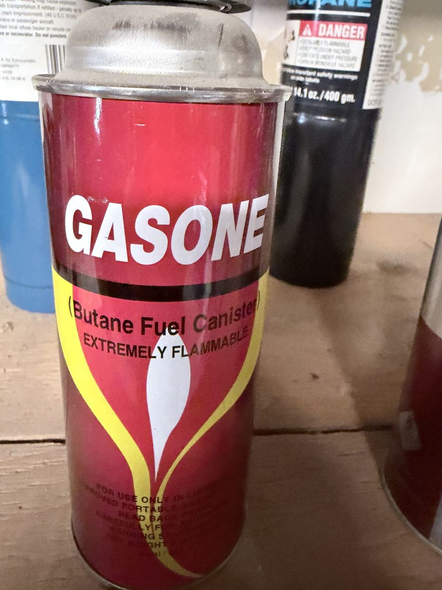 12 Butane Fuel Canisters