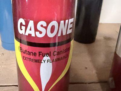 12 Butane Fuel Canisters