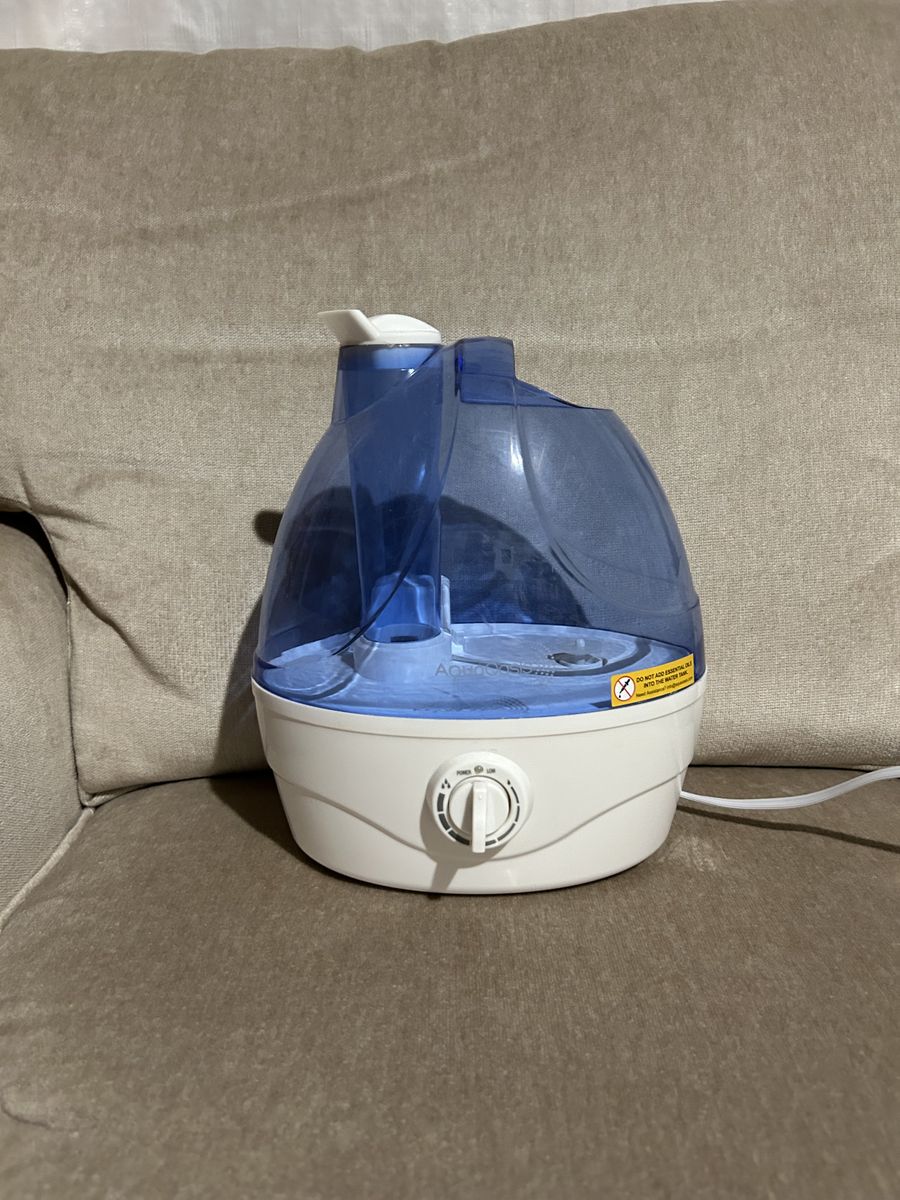 AquaOasis Humidifier
