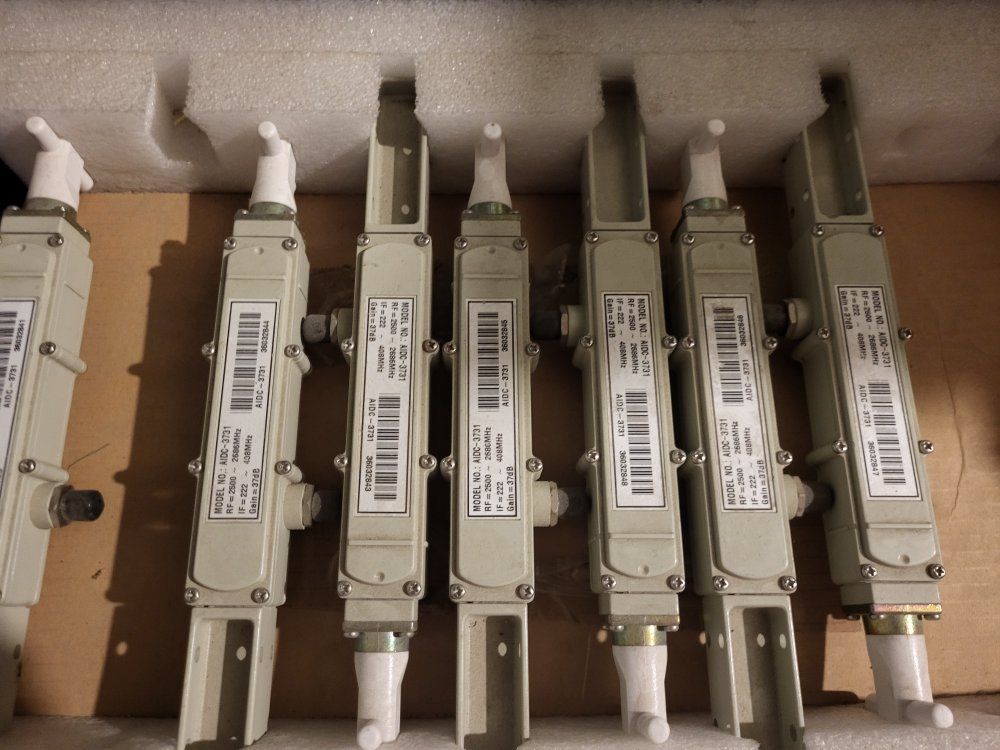 AIDC-3731 Satellite LNBs - Lot of 7 RF 2500-2686MHz, IF 222-408MHz, Gain 37dB