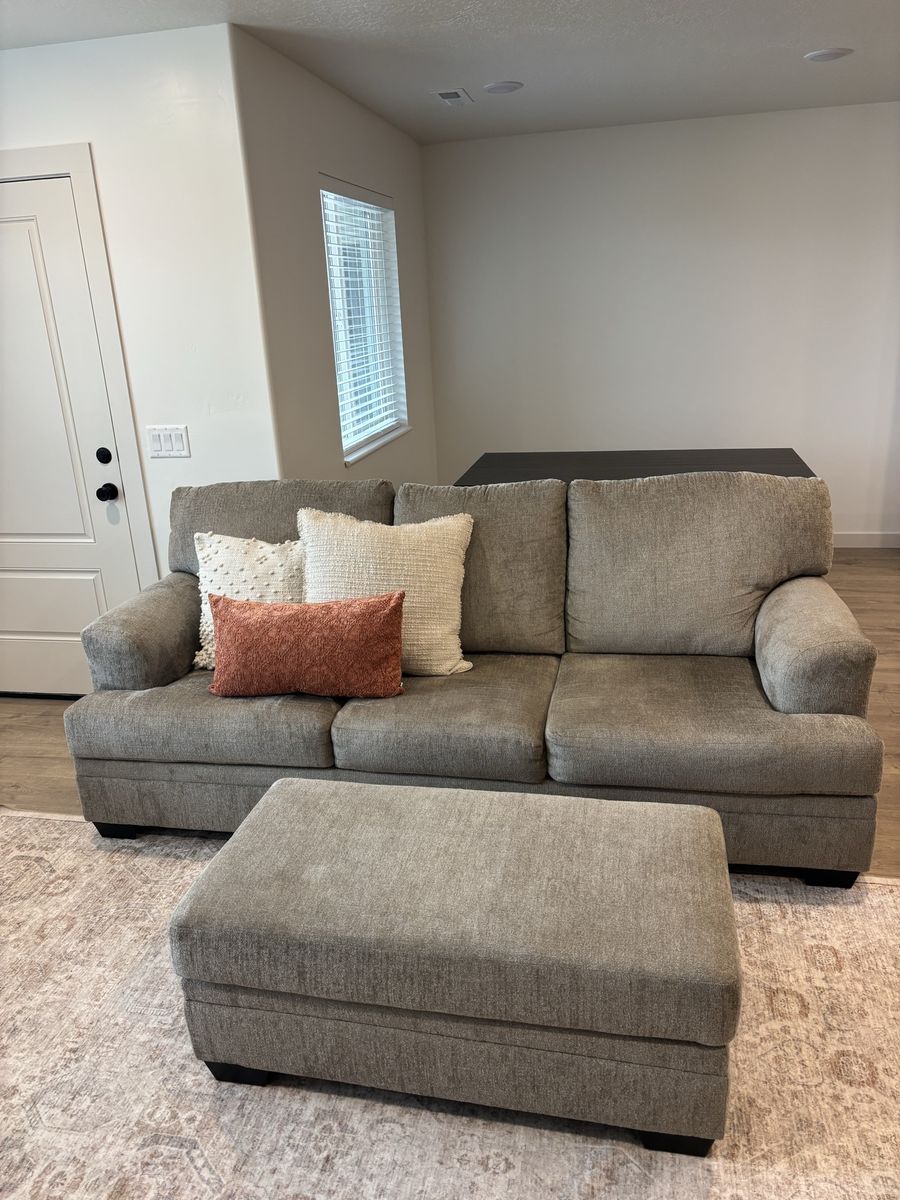 Couch & Ottoman