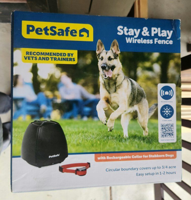 Pet Safe Stay and Play Pet Fence No-wire Circular Boundary Stubborn Dogs 3/4 acre boundry No-wire Fence