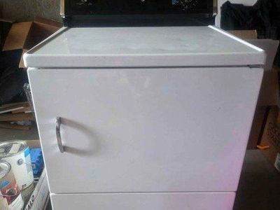 Hotpoint Heavy Duty Electric Dryer - Large Capacity - Works Great!