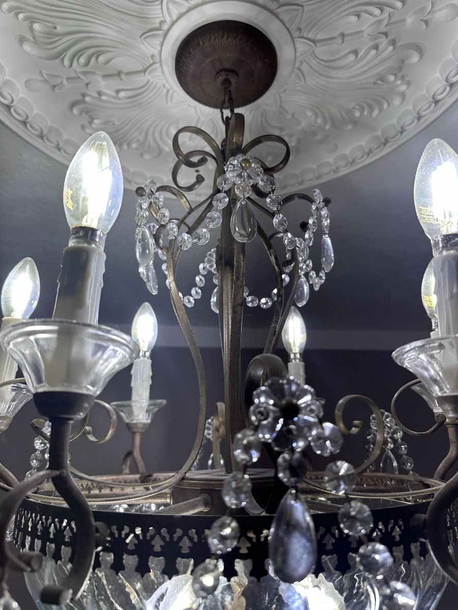 Main image 3