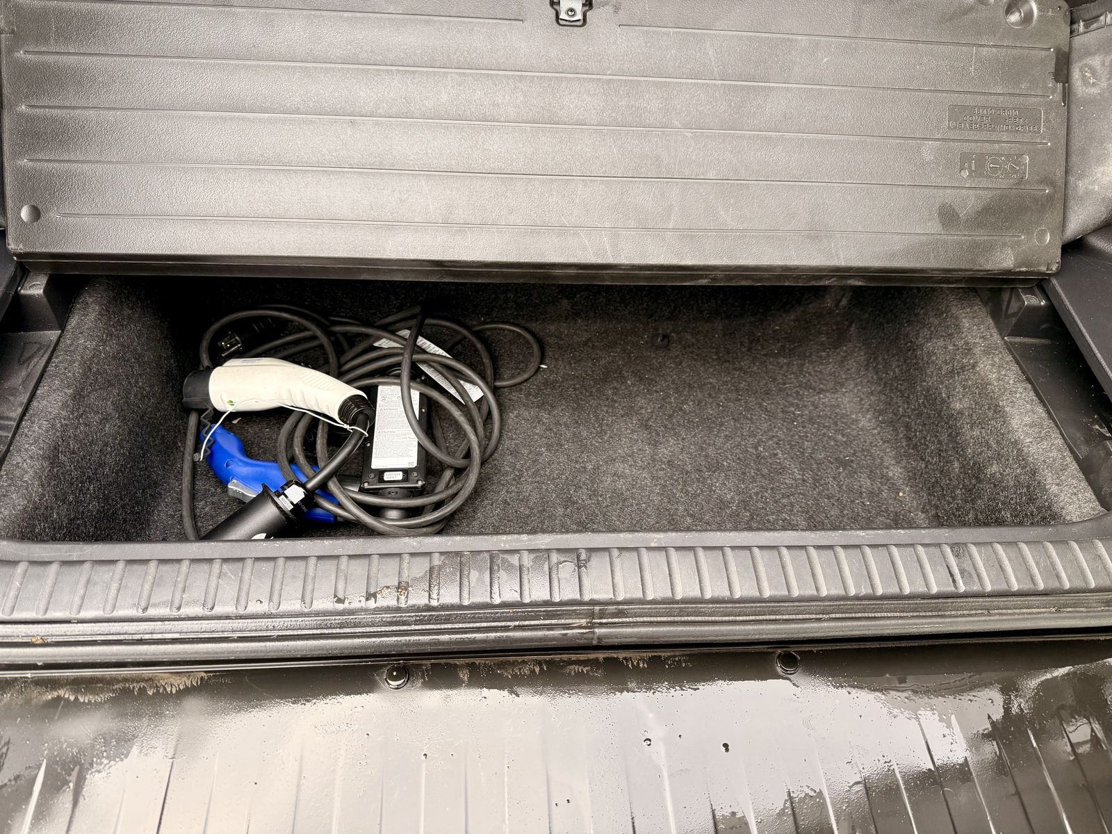 Main image 10