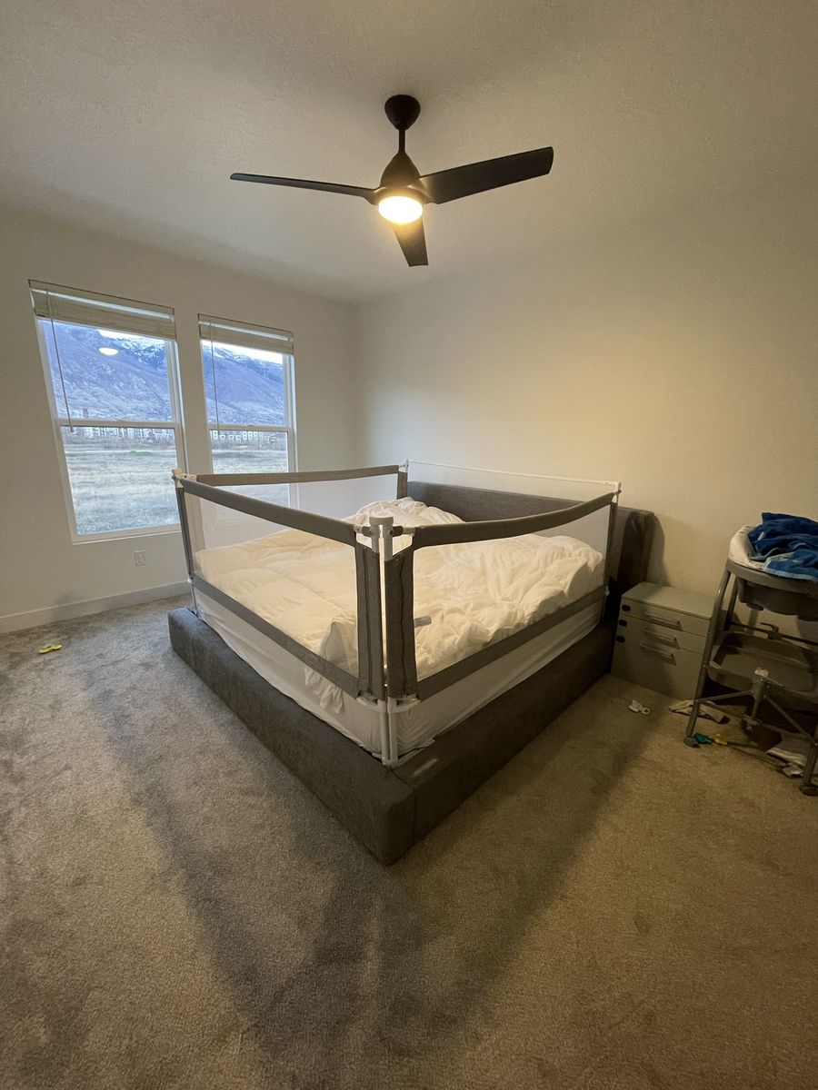 Main image 3