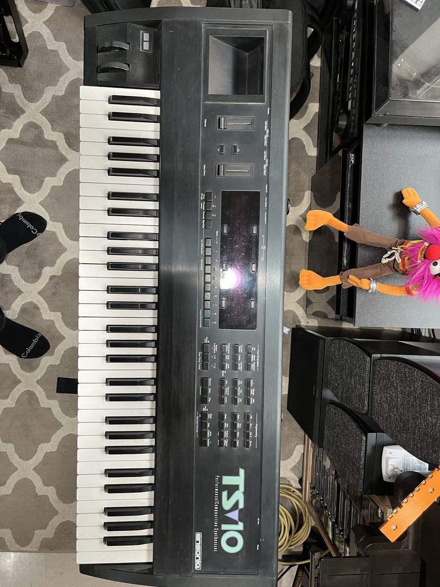 Vintage Ensoniq TS-10 Synthesizer