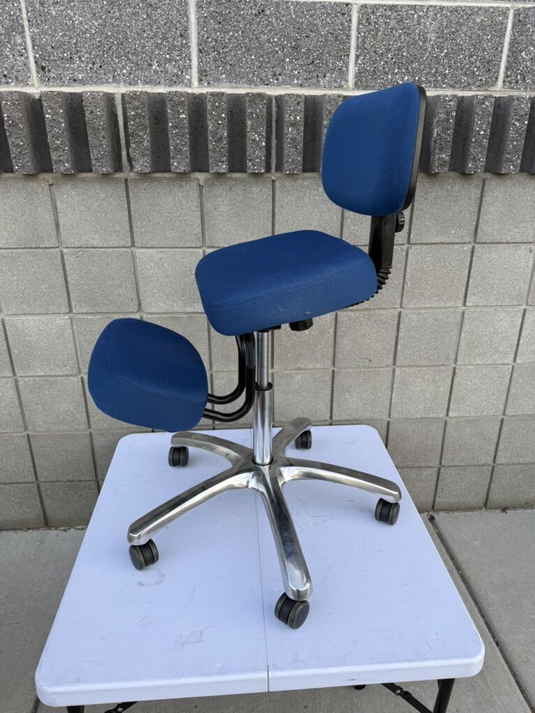 Jobri BetterPosture Jazzy Kneeling Office Chair