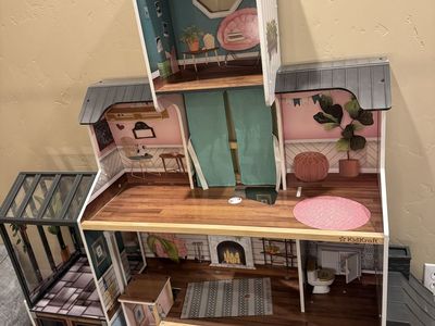 Dollhouse