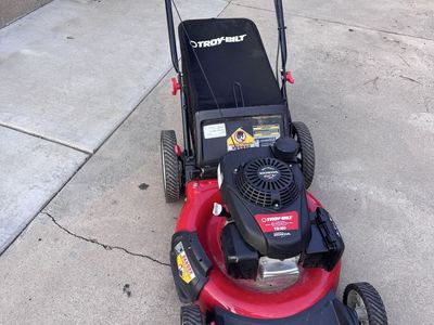 Like New Honda Lawnmower