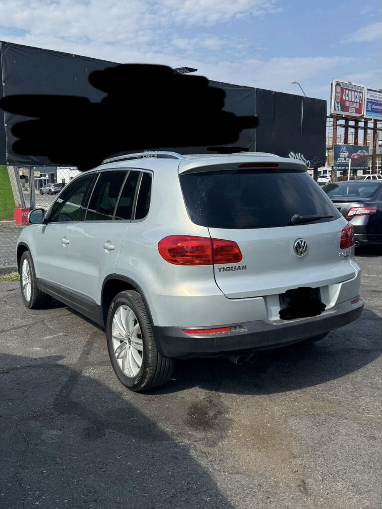 2012 VOLKSWAGEN TIGUAN 2.0T SEL Premium 4Motion