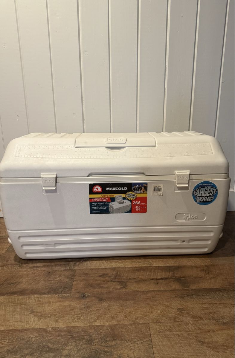 X-Large Igloo Cooler