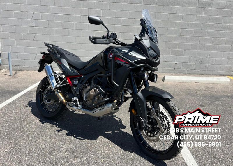 2025 Honda Africa Twin Base - Low Miles!
