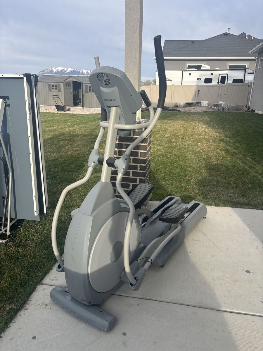 Spirit Elliptical Machine