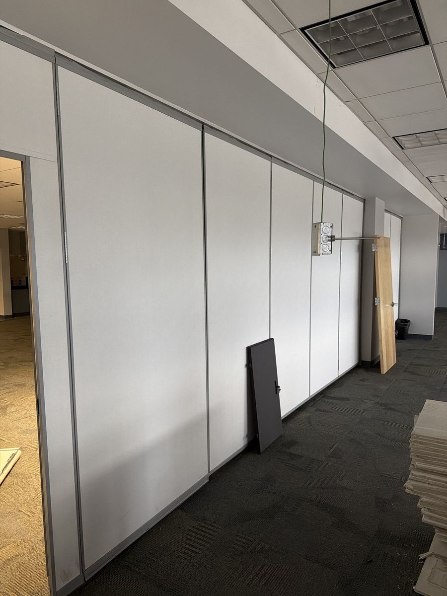 8’ tall Accordion partition wall