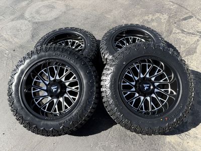 New -44 Fittipaldi 35x12.50r20 RT 8x170 Ford F350
