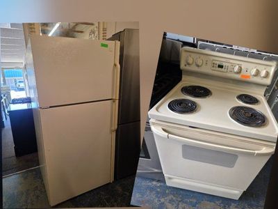 Whirpool refrigerator and ge electric stove Light cream color