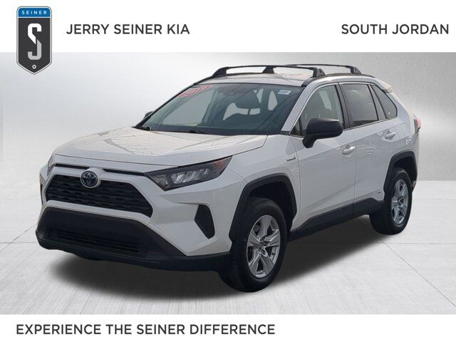 2019 Toyota RAV4 LE