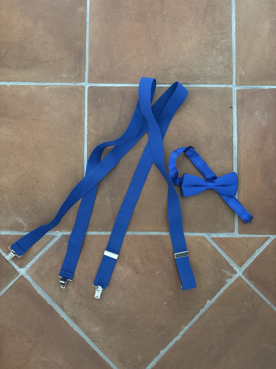 Suspenders and bow tie, blue