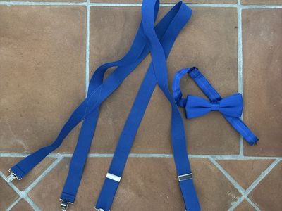 Suspenders and bow tie, blue