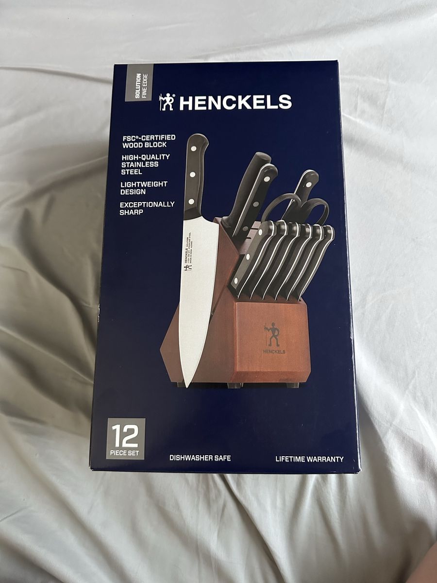 HENCKELS Solution 12-Piece Knife Block Set - FSC-Certified Wood Block, High-Quality Stainless Steel