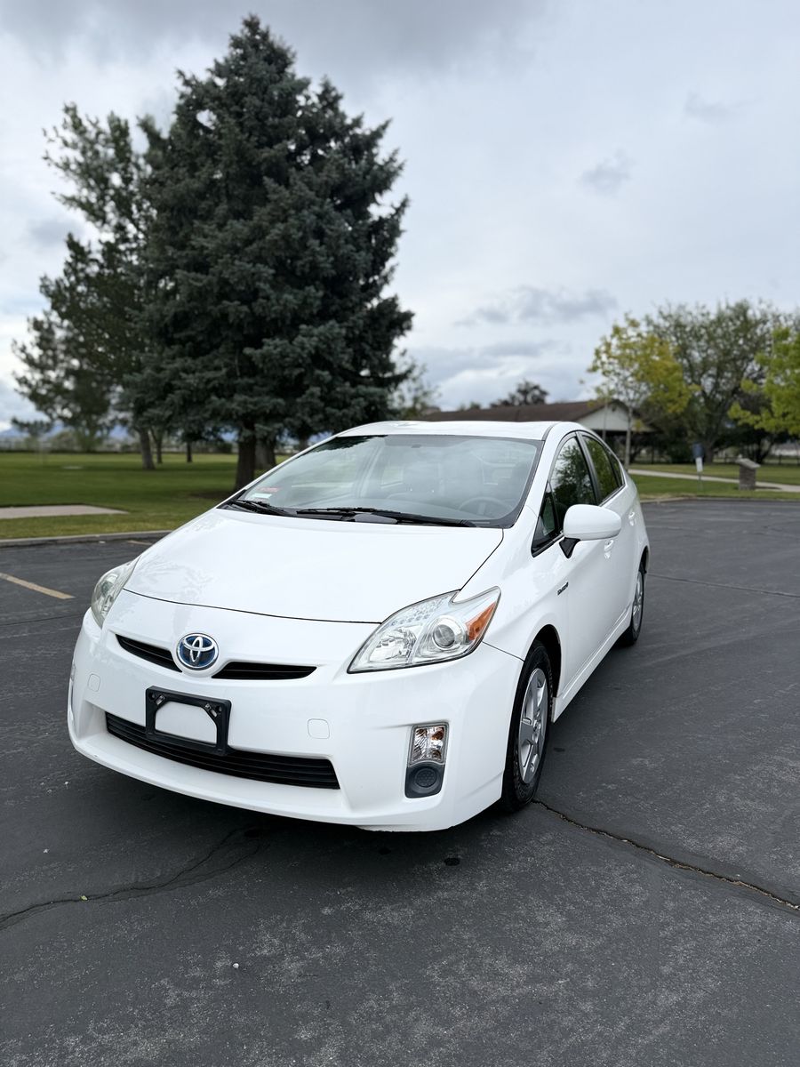 2010 Toyota Prius II