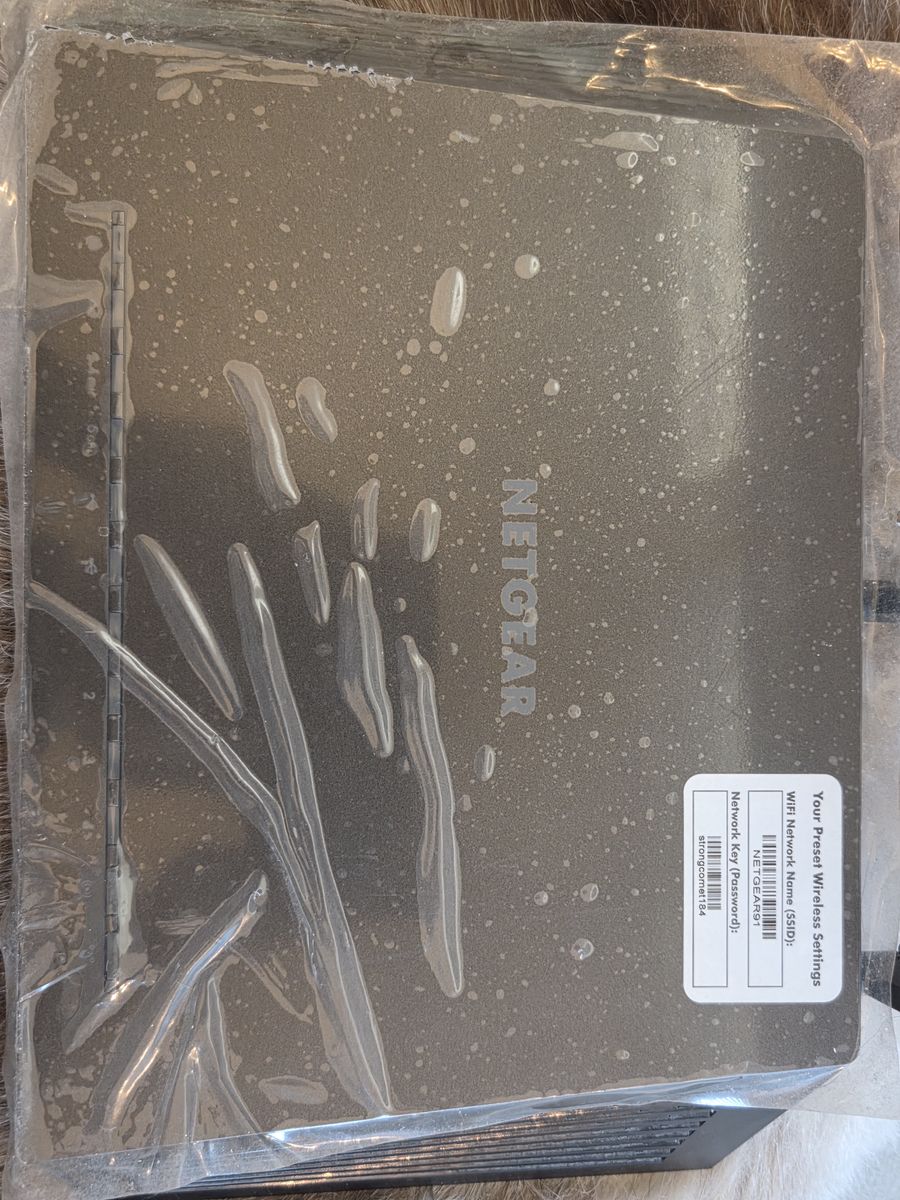 Main image 3