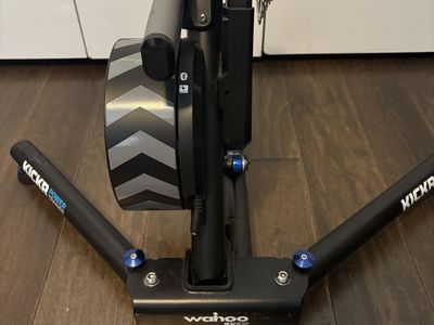 Wahoo KICKR Power Trainer Smart Indoor Bicycle Exercise Trainer V2