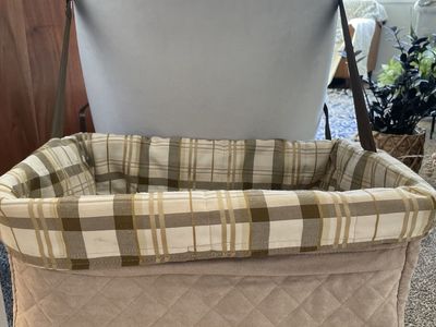 Petsafe Dog/Cat XL Booster Seat For Car