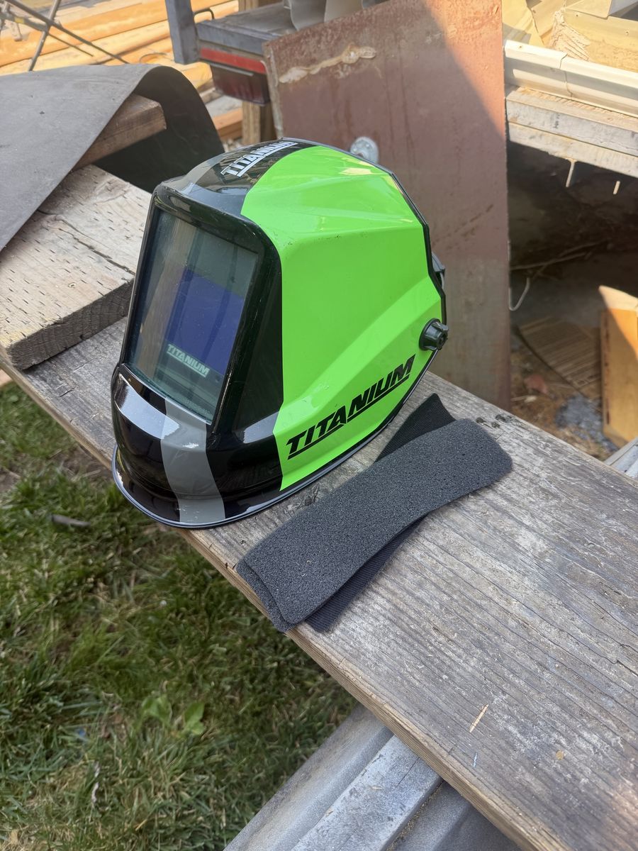 Titanium Auto-Darkening Welding Helmet - Green/Black with Adjustable Headband