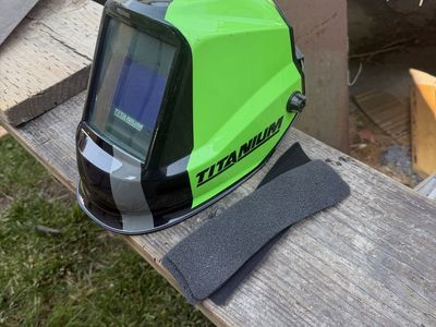 Titanium Auto-Darkening Welding Helmet - Green/Black with Adjustable Headband