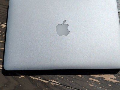 MacBook Pro A1502