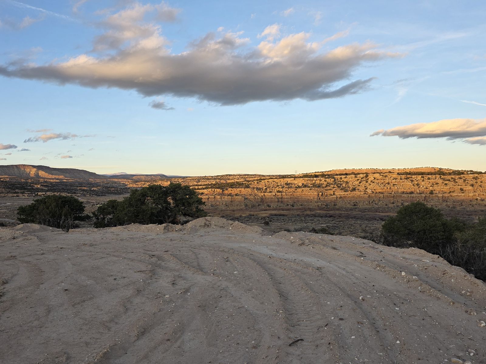 Main image 11