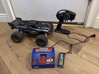 Traxxas mini xrt