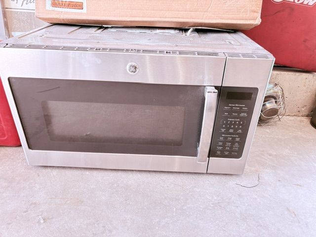 GE Stainless Microwave