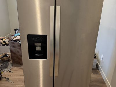 Whirlpool 36-Inch Wide Side-By-Side Refrigerator/Freezer - 25 Cu. Ft.