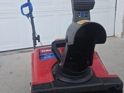 Toro snow blower