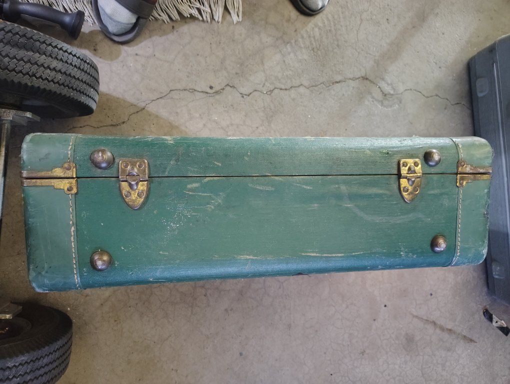 Main image 3