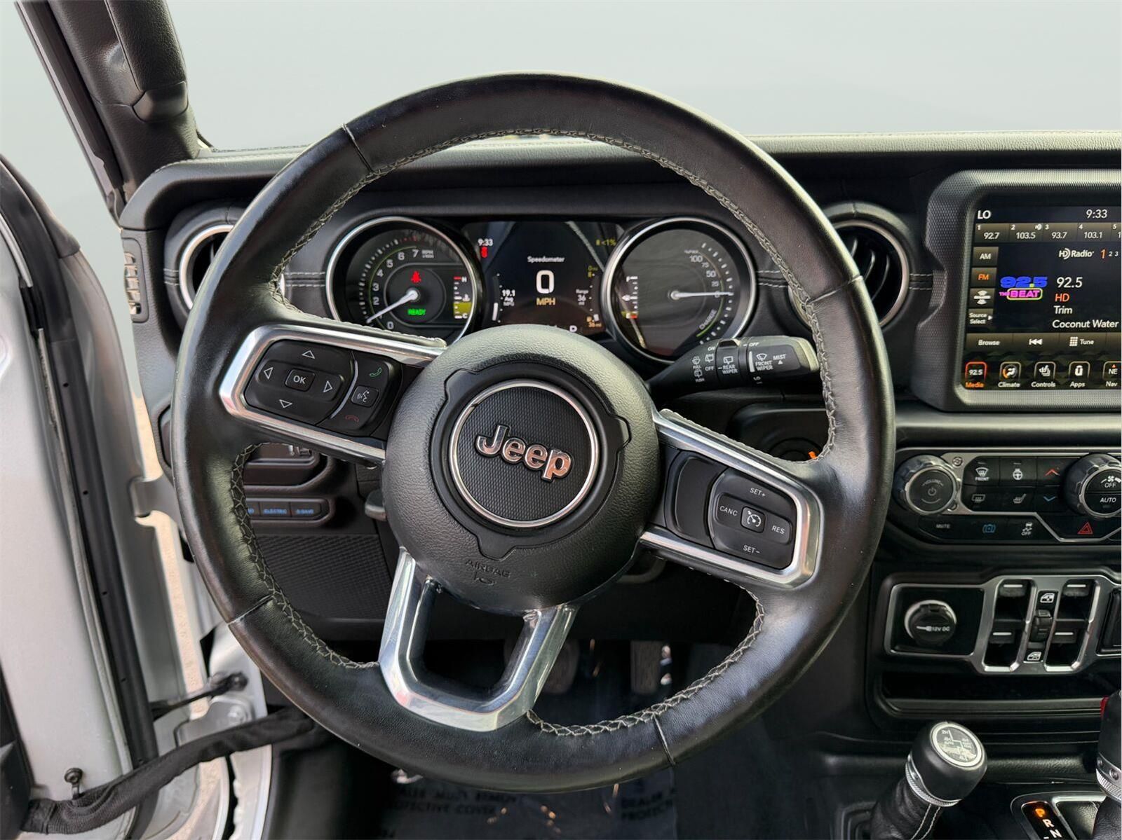Main image 13