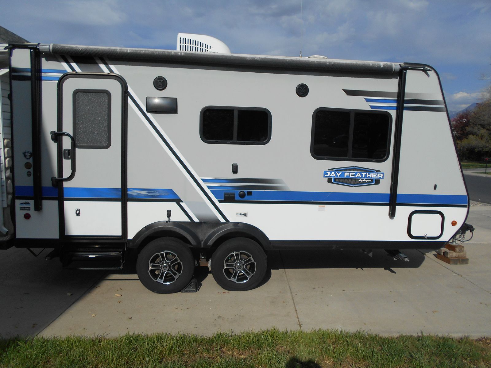 2019 Jayco Jay Feather