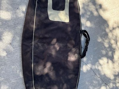 MP Marine Products Pro Shop Padded wake board Bag