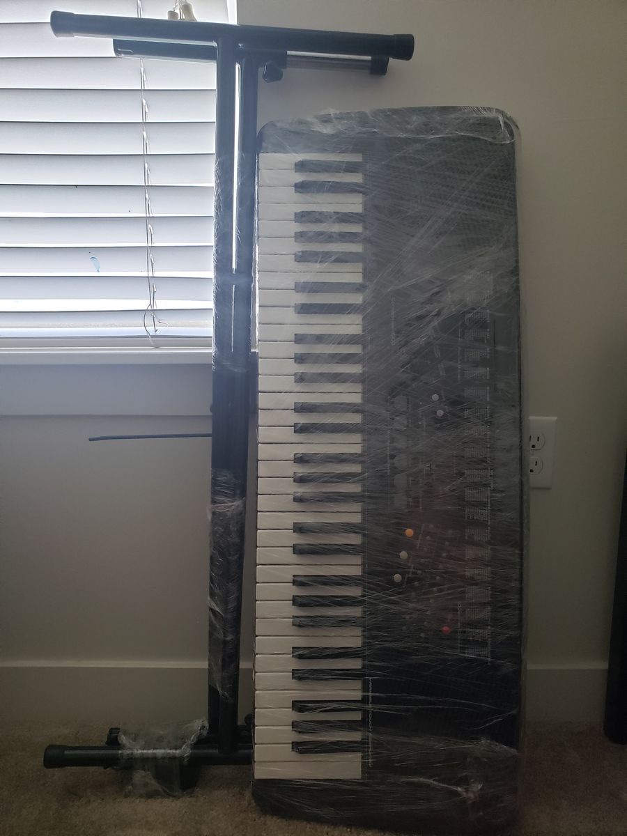 Concertmate 990 Electronic Keyboard Piano with Stand