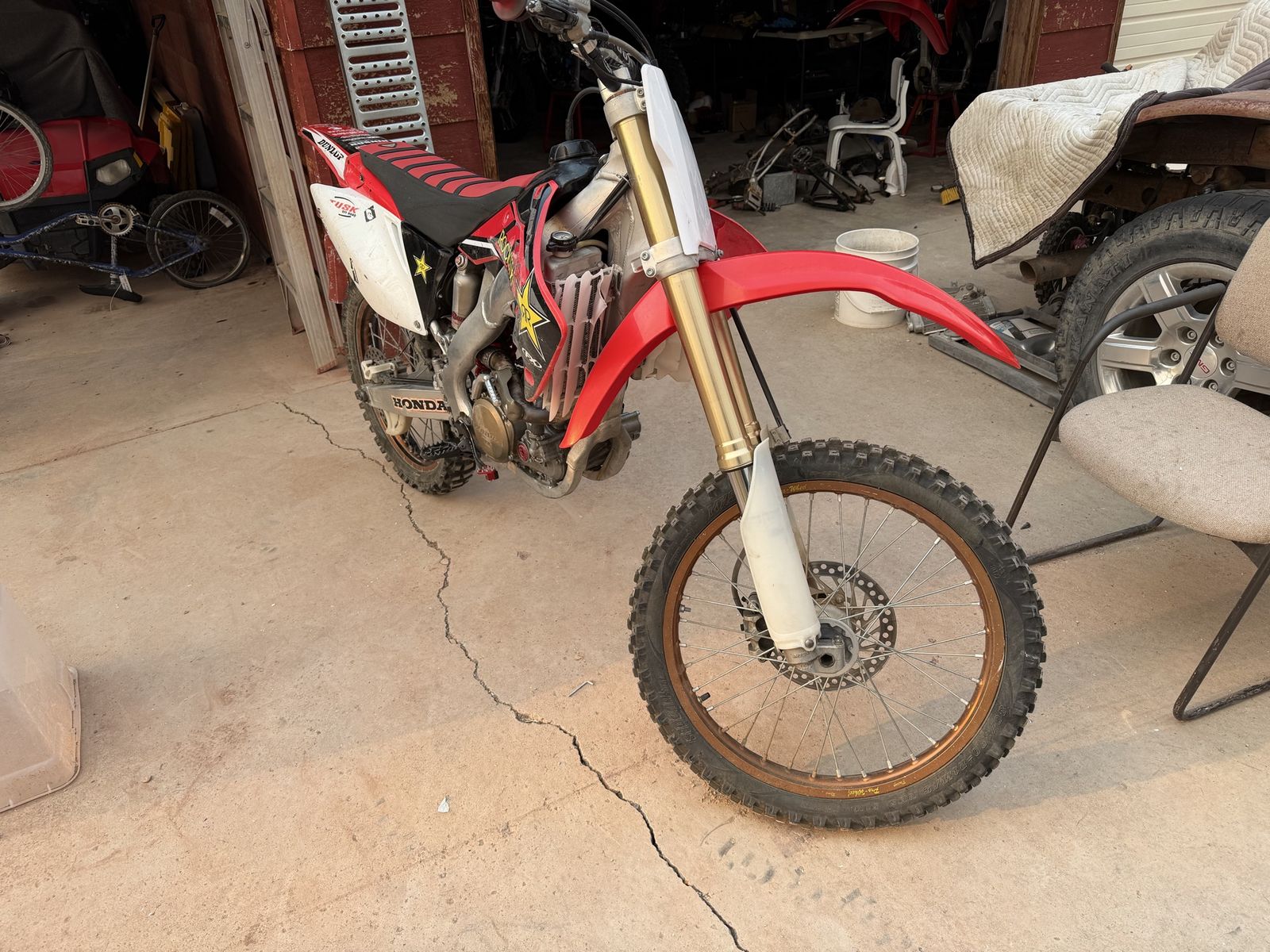 2004 CRF250R | 2006 CRF250R Parts Bike | 2006 CRF250R Cylinder Head (Rebuilt)